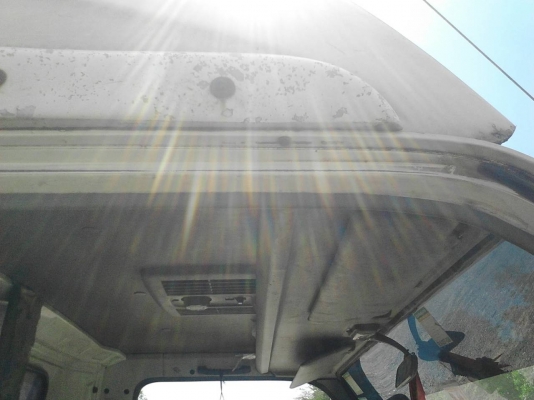 รถอีซูซุ 6 ล้อ ตู้แห้ง NPR 130 แรงม้า. ปี 48.   สนใจติดต่อ  081 - 6079515