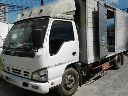 รถอีซูซุ 6 ล้อ ตู้แห้ง NPR 130 แรงม้า. ปี 48.   สนใจติดต่อ  081 - 6079515