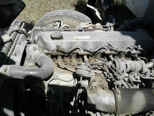 รถอีซูซุ 6 ล้อ ตู้แห้ง NPR 130 แรงม้า. ปี 48.   สนใจติดต่อ  081 - 6079515