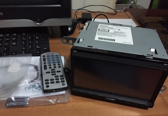 2 DIN KENWOOD DDX-6031
