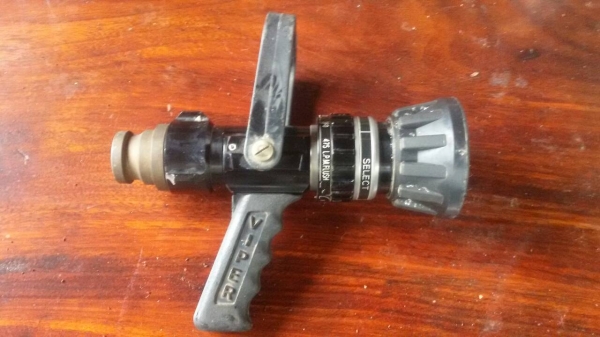 หัวฉีดดับเพลิง มือสอง