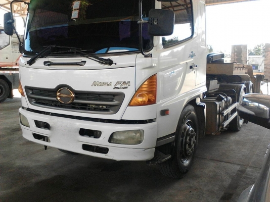 รถฮีโน่ 10 ล้อ หัวลาก FM1J  260 แรงม้า. ปี 48  ( ขาย เฉพาะแม่. ) , (  มีขาย 2 คัน.  )  สนใจติดต่อ  081 - 6079515