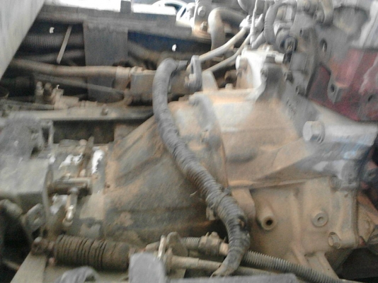 รถฮีโน่ 10 ล้อ หัวลาก FM1J  260 แรงม้า. ปี 48  ( ขาย เฉพาะแม่. ) , (  มีขาย 2 คัน.  )  สนใจติดต่อ  081 - 6079515