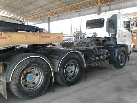 รถฮีโน่ 10 ล้อ หัวลาก FM1J  260 แรงม้า. ปี 48  ( ขาย เฉพาะแม่. ) , (  มีขาย 2 คัน.  )  สนใจติดต่อ  081 - 6079515