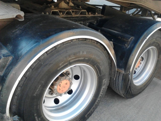 รถฮีโน่ 10 ล้อ หัวลาก FM1J  260 แรงม้า. ปี 48  ( ขาย เฉพาะแม่. ) , (  มีขาย 2 คัน.  )  สนใจติดต่อ  081 - 6079515