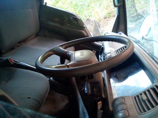 4ล้อ  อีซูซุ  110  แรงม้า 4BE1 พร้อมใช้งาน  เล่มติดมือ..