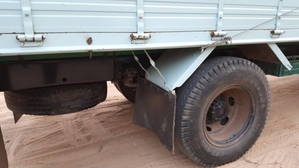 ขาย6ล้อยาว อีซูซุร็อคกี้ 195นางฟ้าปี38 FTR32LR กระบะยาว6.50เมตร แชชซีสวยเดิมบางภายในครบ เพาเวอร์ เบรคทิ๊ฟฟี่ พร้อมคอกแผงข้างเสริม หัวเดิมบาง เอกสารเล่มทะเบียนพร้อมโอน