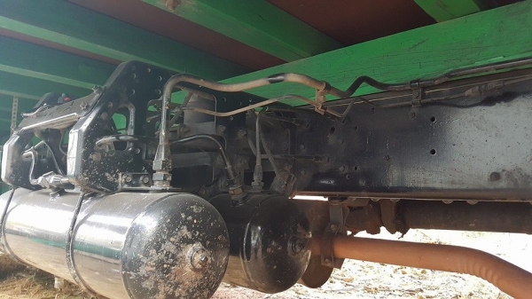 ขาย6ล้อยาว อีซูซุร็อคกี้ 195นางฟ้าปี38 FTR32LR กระบะยาว6.50เมตร แชชซีสวยเดิมบางภายในครบ เพาเวอร์ เบรคทิ๊ฟฟี่ พร้อมคอกแผงข้างเสริม หัวเดิมบาง เอกสารเล่มทะเบียนพร้อมโอน