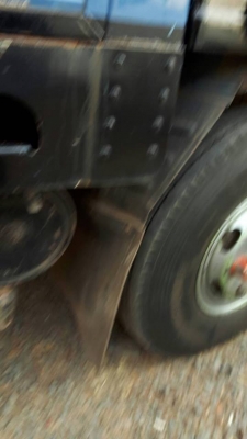 ขาย6ล้อคอก อีซูซุNPR115 สั้งลุย NPR59LU5F M แชชซีสวยเดิม ภาษีเต็มแชชซีสวยเดิม เอกสารเล่มทะเบียนพร้อมโอน