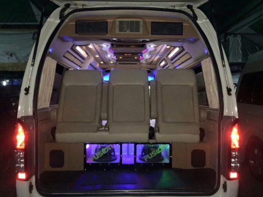 โทร 0922726669 คุณตันหยงรถตู้เบสมือสองฝั่งธน รถตู้ดีเซลล์ปี 2013 แต่งเต็มๆ แอร์บัส ราคา 1059000 บาท