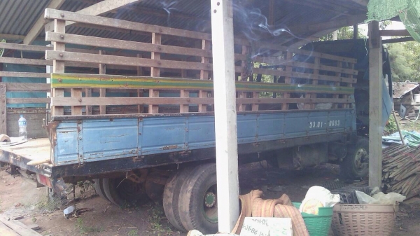 ขาย 6 ล้อ NPR 115 แรง F หน้า-หลัง