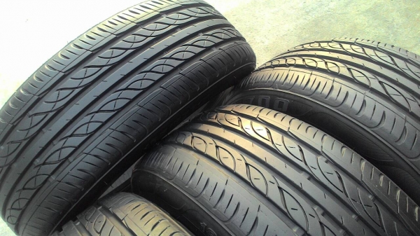 185/55R15 firestone TZ700 ชุด 4 เส้น ปี2013 tel.081-427-3941 ไอดีไลน์ autobot107