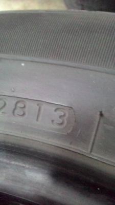 185/55R15 firestone TZ700 ชุด 4 เส้น ปี2013 tel.081-427-3941 ไอดีไลน์ autobot107 185/55R15 firestone TZ700 ชุด 4 เส้น ปี2013 tel.081-427-3941 ไอดีไลน์ autobot107