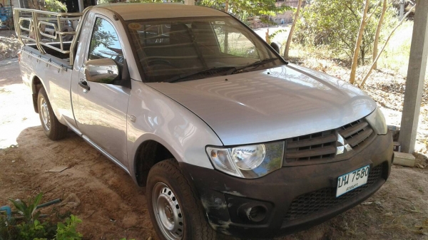 ขายรถกระบะ MITSUBISHI ไทรทรัน ปี54สภาพพร้อมใช้งาน เครื่องเบนชิน+แก๊ส สภาพพร้อมใช้งานหัวเดียว เอกสารเล่มทะเบียน