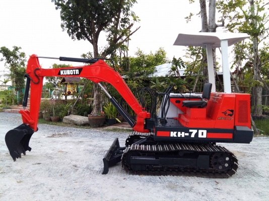 ขายแม็คโคร KUBOTA  KH-70 (เทียบเท่าPC25) นำเข้าจากญี่ปุ่น ติดต่อ 086-775-7900, 086-324-1992