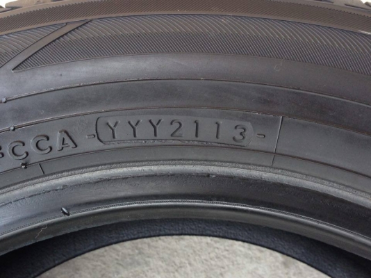 ยาง YOKOHAMA 185-60-15 ปี 13 made in japan 2 เส้น 1300  สภาพสวยๆไม่มีปะไม่บวมดอกยางเหลือเยอะวิ่งใด้อีกนานค่ะ