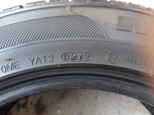 ยาง MARSHAL 195-55-15 ปี 13 2 เส้น 1300  สภาพสวยๆไม่มีปะไม่บวมดอกยางเหลือเยอะวิ่งใด้อีกนานค่ะ