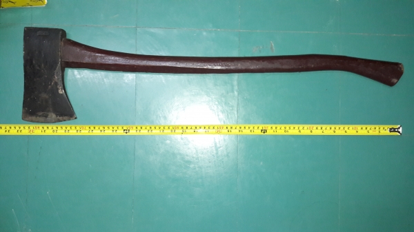 ขายขวานจระเข้เยอรมันขนาดใหญ่4ปอน ด้ามยาว33นิ้วงานยุคสงคราม Made in Germany.