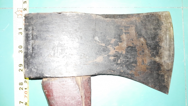 ขายขวานจระเข้เยอรมันขนาดใหญ่4ปอน ด้ามยาว33นิ้วงานยุคสงคราม Made in Germany.