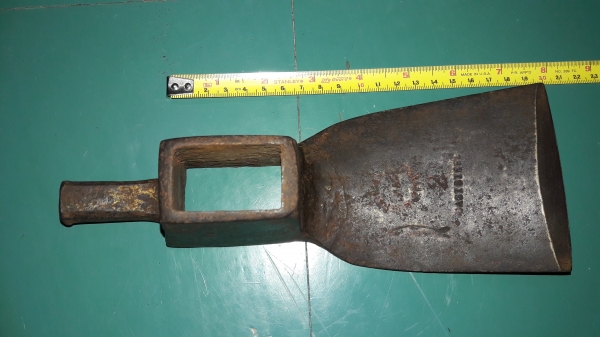 ขายหัวจอบงานเก่าเยอรมันตราปลาหนัก1.3กิโลกรัมเหล็กดีสวย ขายหัวจอบงานเก่าเยอรมันตราปลาหนัก1.3กิโลกรัมเหล็กดีสวย