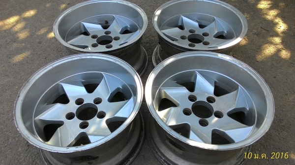 ขายล้อแม็กขอบ15 แนวเรโทว ขายล้อแม็กขอบ15 แนวเรโทว