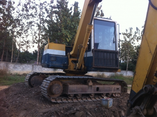 ขายรถแมคโฮ pc 60-6 อาร์มยาวพิเศษ