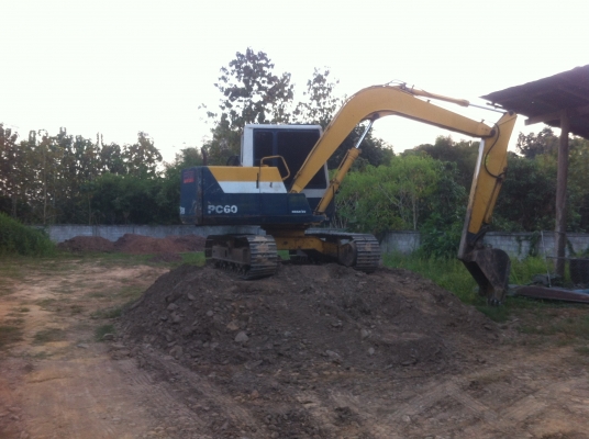 ขายรถแมคโฮ pc 60-6 อาร์มยาวพิเศษ