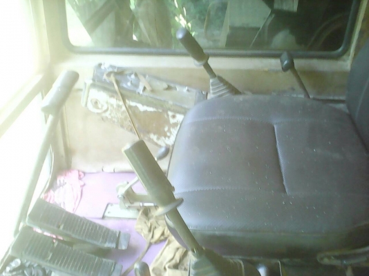 ขายแม็คโค cat E200B ขายแม็คโค cat E200B