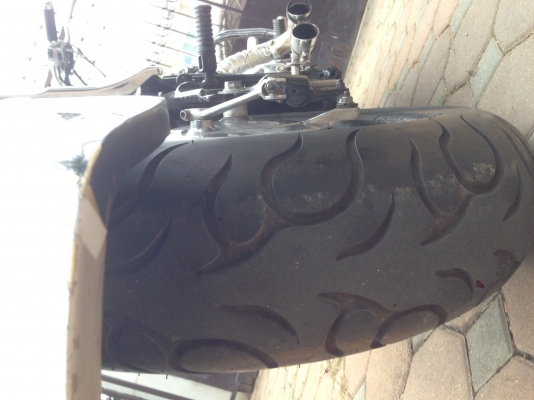 ขายแด๊กสตา 400cc  พร้อมใช้เครื่องสดมาก ไม่มีเยิ้ม รถพร้อมออกทริป เอกสาร อินวอยสรรพสามิตรแท้ ครัช รถจบแบตใหม่ ของเหลวใหม่หมด สนใจสอบถามใด้ครับรถมือเดี่ยวรถพี่ชาย จอดไวขับไม่เป็น  เครื่องแน่น 100\%  สภาพสี 90\%  ***94000*** 083-434-0419 นัท