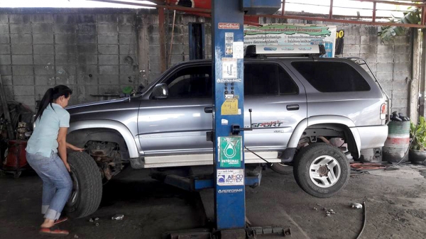 ยาง 235 75 r15 4เส้น 500