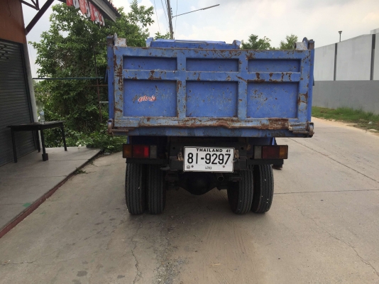 ขายหกล้อเล็ก ISUZU สภาพดี ขายหกล้อเล็ก ISUZU สภาพดี