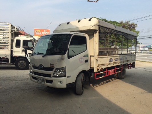 ขายรถ 6ล้อ hino expert กระบะยาว5ม. สนใจติดต่อ089-8914921คุณตุ๊กตา
