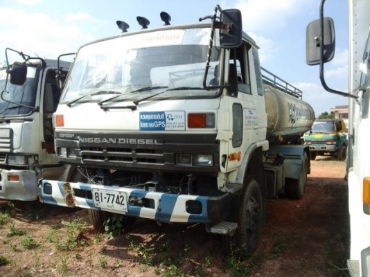 รถน้ำ10ล้อ 16000ลิตร นิสสัน 2เพลา พร้อมใช้ ทะเบียนพร้อม