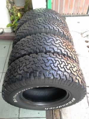 BF All USA. 265/70/16 ปลายปี10 สวยๆ 1ชุด