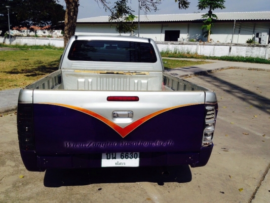 ขายตัดโตโยต้า วีโก้ ปี08 ตัวE พ.ศ.2551 รถขับดีวิ่งน้อย รถเคยติดเครื่องเสียงโชว์งานมาก่อน ขาย 289,000 บาท ตอนนี้รื้อออกแล้ว ตามรูปเลยครับ  ติดต่อคุณเอ๋ 092-6356419