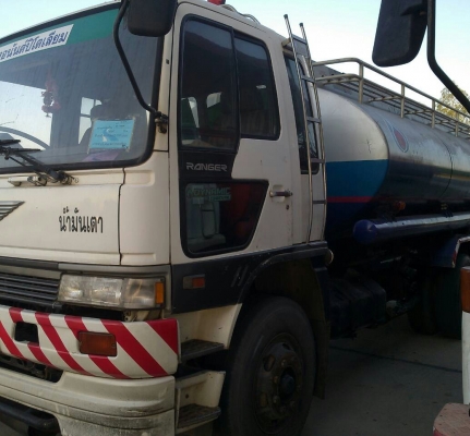 สิบล้อ ฮีโน่ FM227LD 220แรง 2เพา บรรทุกน้ำมัน16,000ลิต สภาพดีสวยๆพร้อมใช้ ทะเบียนพร้อมโอน สิบล้อ ฮีโน่ FM227LD 220แรง 2เพา บรรทุกน้ำมัน16,000ลิต สภาพดีสวยๆพร้อมใช้ ทะเบียนพร้อมโอน