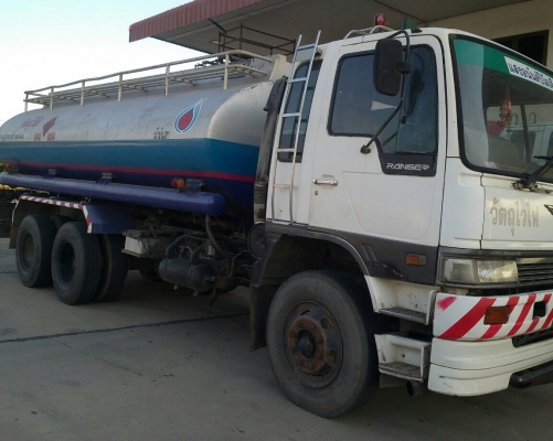 สิบล้อ ฮีโน่ FM227LD 220แรง 2เพา บรรทุกน้ำมัน16,000ลิต สภาพดีสวยๆพร้อมใช้ ทะเบียนพร้อมโอน สิบล้อ ฮีโน่ FM227LD 220แรง 2เพา บรรทุกน้ำมัน16,000ลิต สภาพดีสวยๆพร้อมใช้ ทะเบียนพร้อมโอน