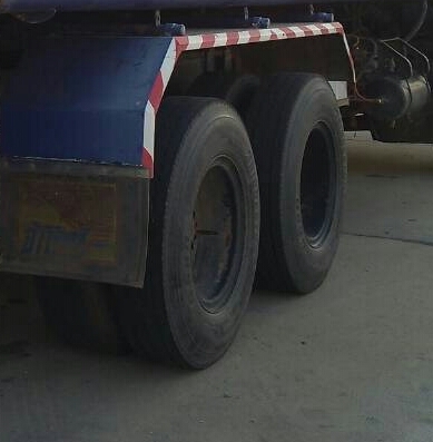 สิบล้อ ฮีโน่ FM227LD 220แรง 2เพา บรรทุกน้ำมัน16,000ลิต สภาพดีสวยๆพร้อมใช้ ทะเบียนพร้อมโอน สิบล้อ ฮีโน่ FM227LD 220แรง 2เพา บรรทุกน้ำมัน16,000ลิต สภาพดีสวยๆพร้อมใช้ ทะเบียนพร้อมโอน