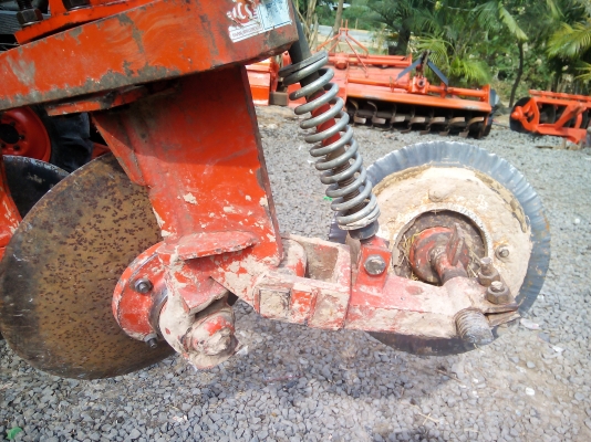 ลดสุดๆงดต่อรอง19000บาท ผาน3x22"LCS ใส่รุ่น34-39แรง ผานซื้อมา2ปีครับ สภาพใหม่ ใบเต็มลูกปืนแน่น