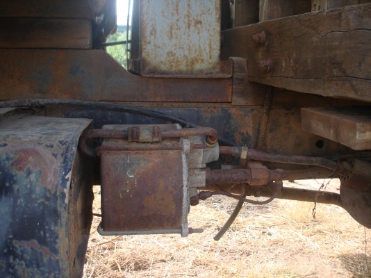 ขายรถหกล้อหัวยาวดั้ม