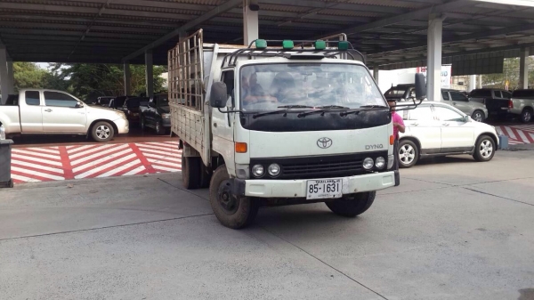 ขาย toyota dyna 115 แรง