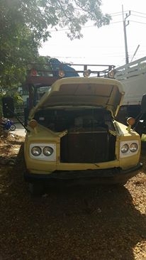 รถหกล้อใหญ่ ติดเครน