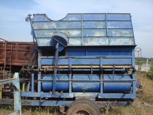 ขายตู้นวดข้าว