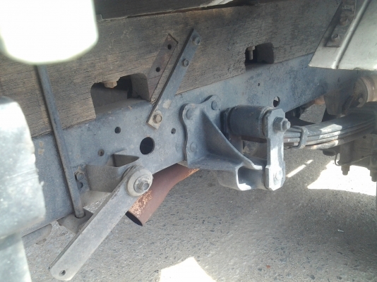 ISUZU NHR สภาพป้ายแดง สีสวย ไม่มีผุ พร้อมใช้งาน