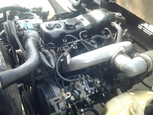 ISUZU NHR สภาพป้ายแดง สีสวย ไม่มีผุ พร้อมใช้งาน