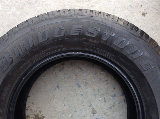 ยาง Bridgstone 245-70-16 ปี 13 ครบชุด 4 เส้น 5000 ไม่ควรพลาด สภาพสวยๆไม่มีปะไม่บวมไม่กินข้างดอกยางเหลือเยอะเอาไปวิ่งกันใด้อีกยาวค่ะ ยาง Bridgstone 245-70-16 ปี 13 ครบชุด 4 เส้น 5000 ไม่ควรพลาด สภาพสวยๆไม่มีปะไม่บวมไม่กินข้างดอกยางเหลือเยอะเอาไปวิ่งกันใด้อีกยาวค่ะ