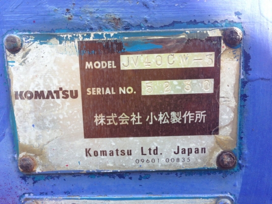 รถบด 4ตัน สั่นสะเทือน KOMATSU นำเข้าจากญี่ปุ่น 090-986-2521 อ๊อบ