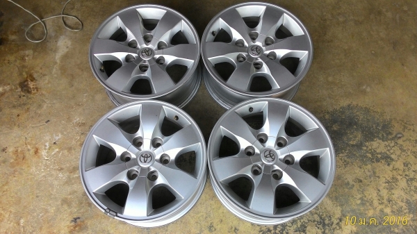 ขายล้อแม็กวีโก้ขอบ16 หน้าสีบรอนซ์โรงงาน