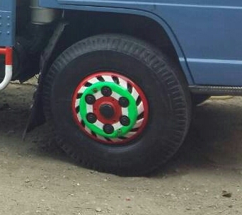 หกล้อ อีซูซุ NPR115ช่วงล่างใหญ่ Fหน้าFหลัง ยาง8.25 ยาว5ม สภาพดีเดิมบางสวยพร้อมใช้ ทะเบียนพร้อมโอน