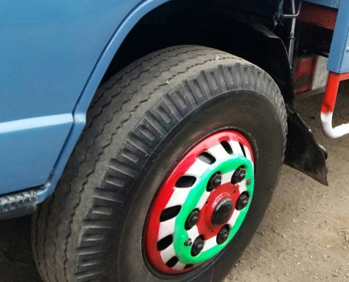 หกล้อ อีซูซุ NPR115ช่วงล่างใหญ่ Fหน้าFหลัง ยาง8.25 ยาว5ม สภาพดีเดิมบางสวยพร้อมใช้ ทะเบียนพร้อมโอน